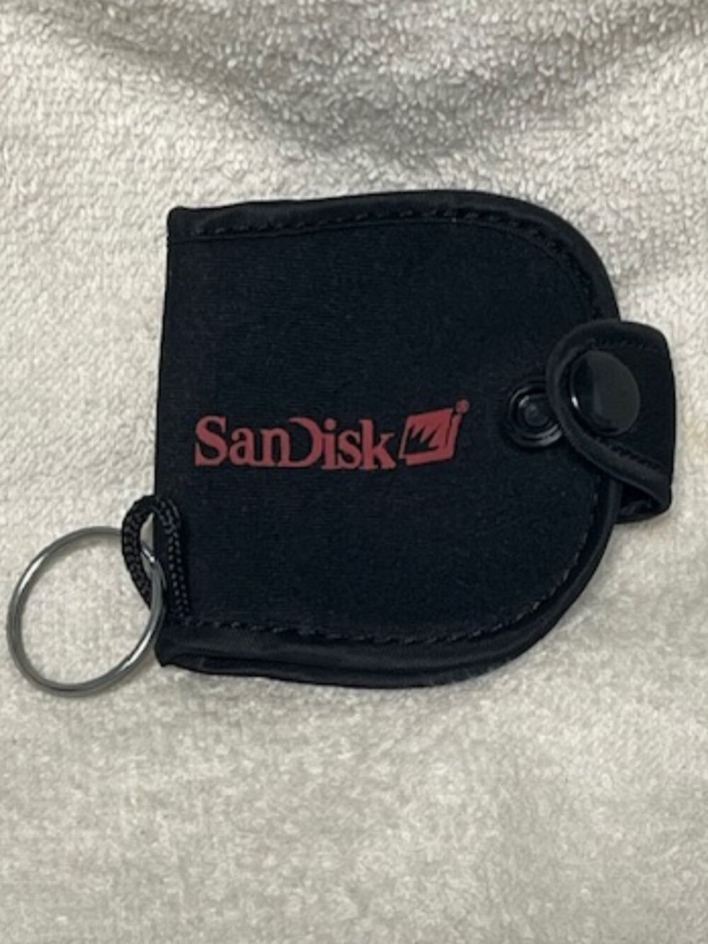 SanDisk Memory/Flash Card Travel Snap Pouch Case Keychain Logo Black 2.5"x2.75"